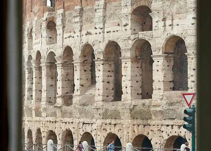 מלון No 9 Colosseo רומא